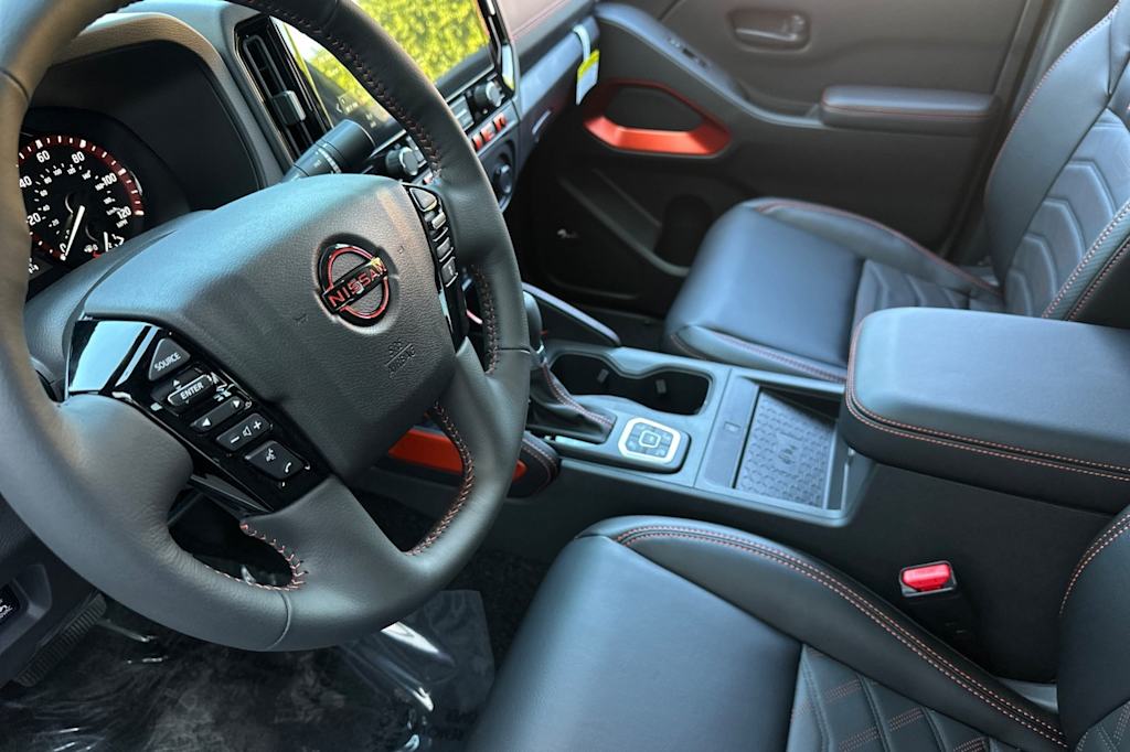 Thumbnail: 2026 Nissan Frontier - 9