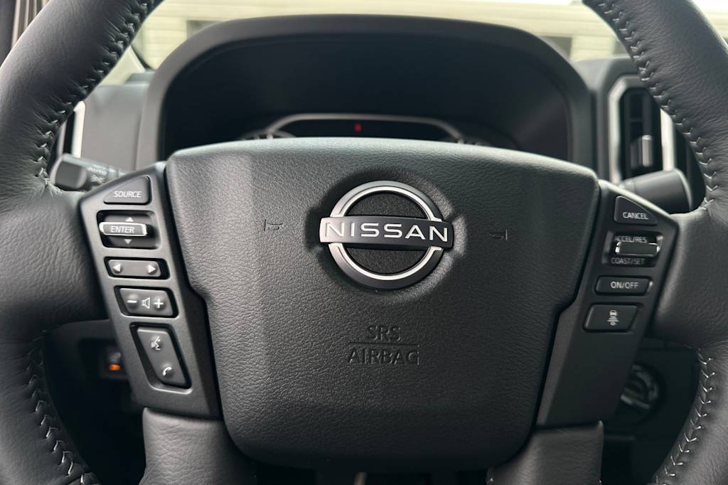 Thumbnail: 2025 Nissan Frontier - 26