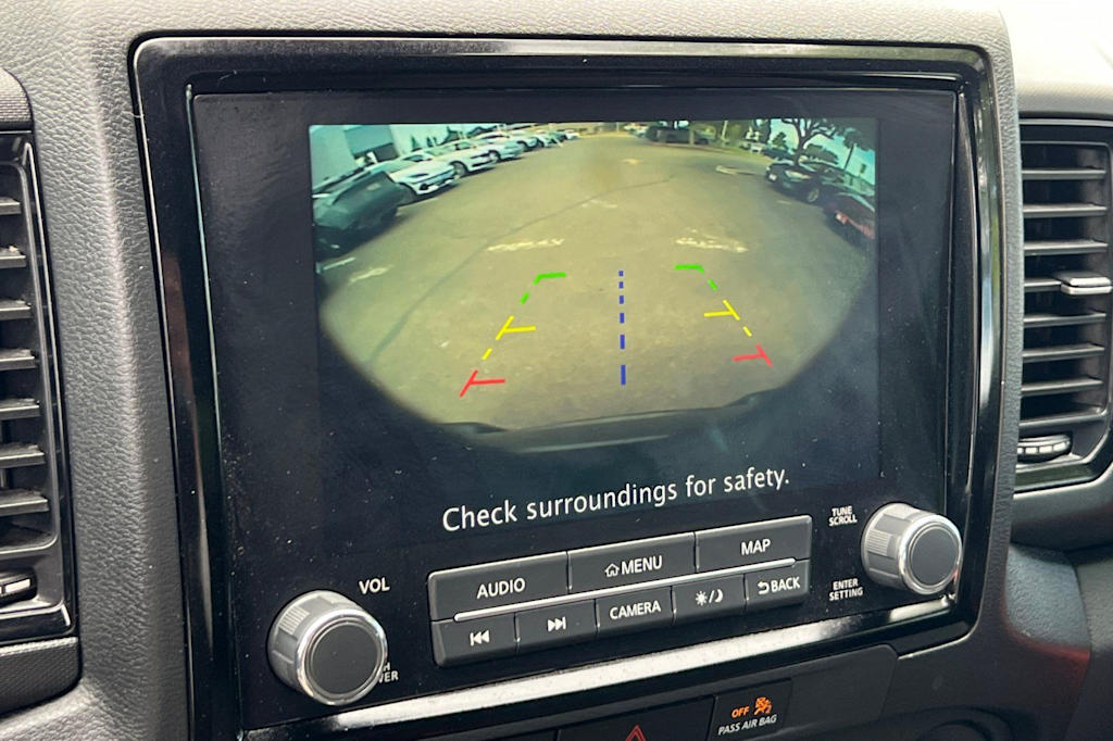 Thumbnail: 2023 Nissan Frontier - 25