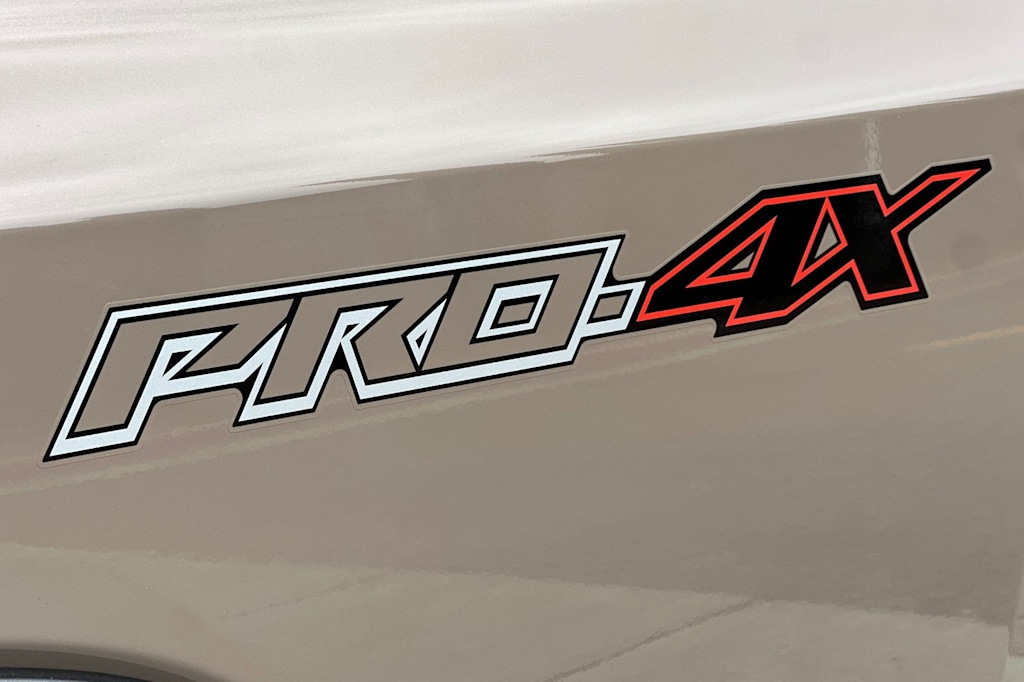 Thumbnail: 2023 Nissan Frontier - 7