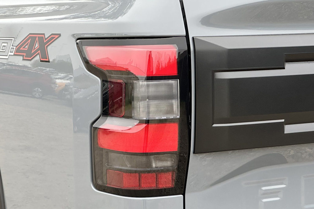 Thumbnail: 2026 Nissan Frontier - 32
