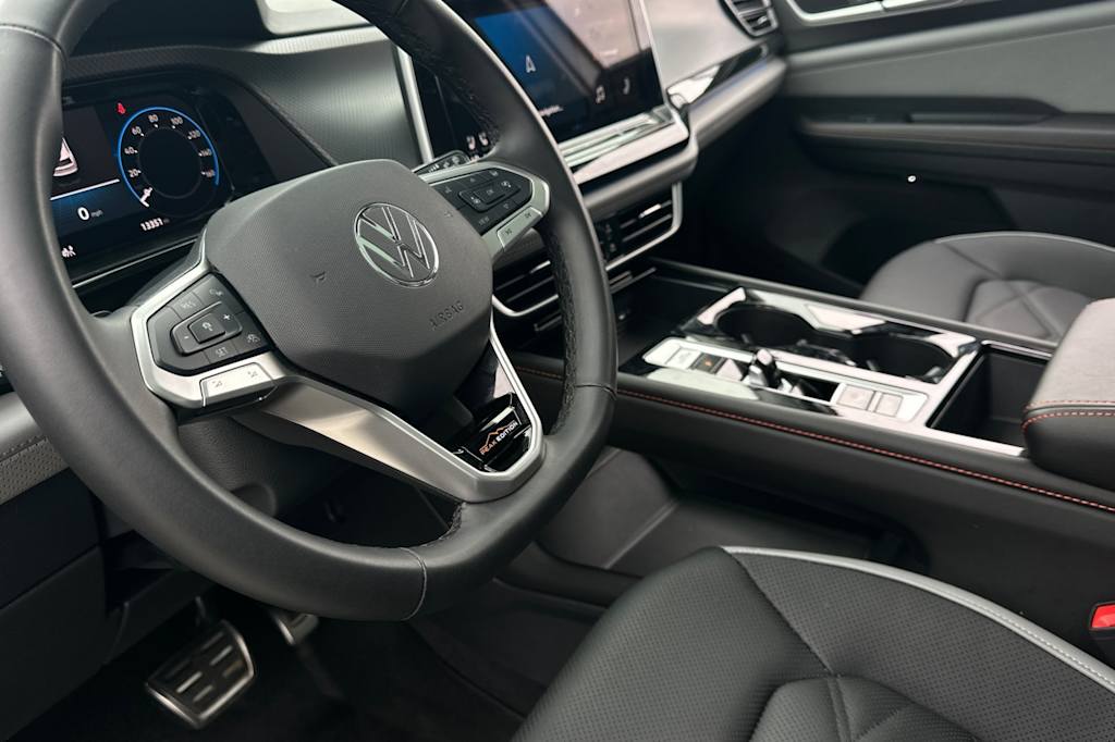 Thumbnail: 2025 Volkswagen Atlas - 9