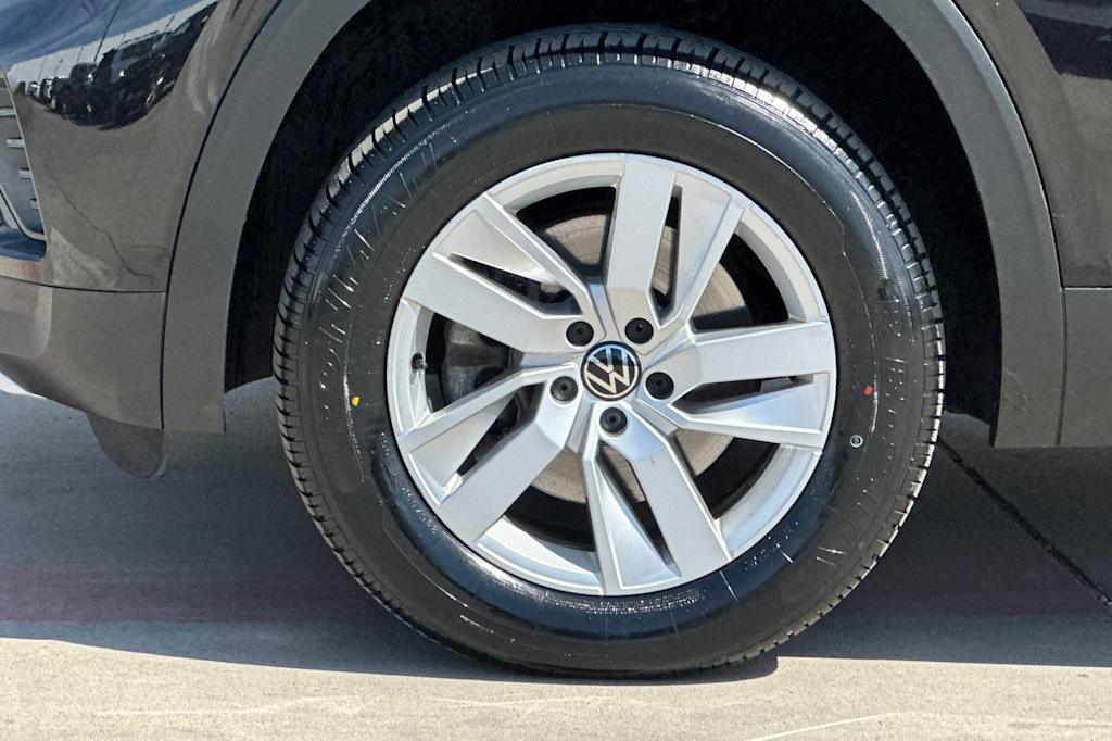 Thumbnail: 2021 Volkswagen Atlas - 8