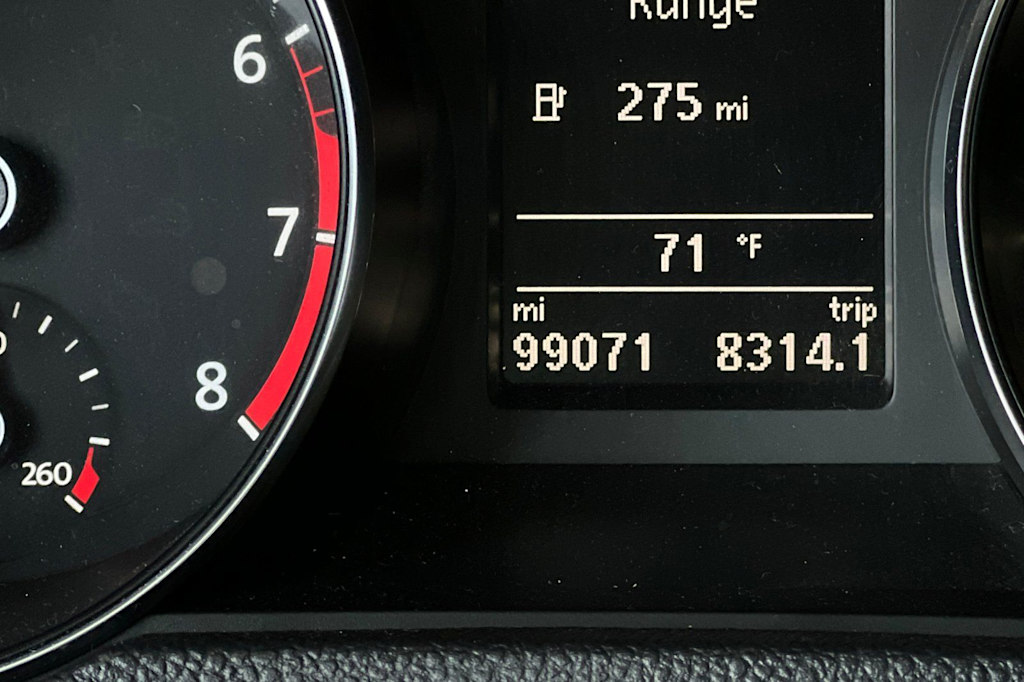 Thumbnail: 2017 Volkswagen Passat - 27