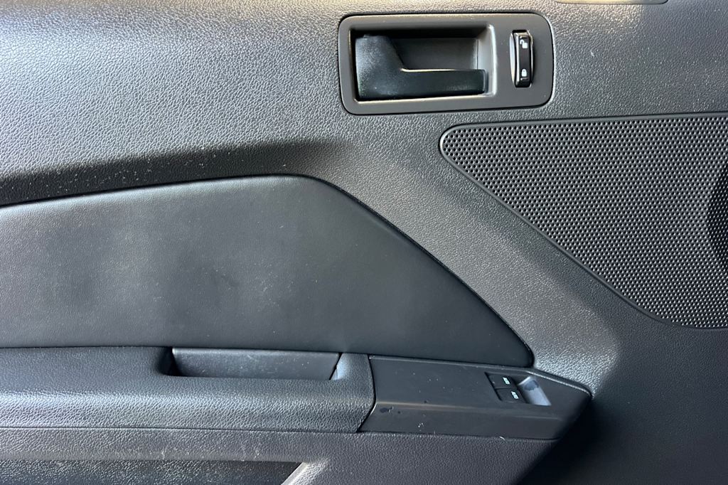 Thumbnail: 2014 Ford Mustang - 21