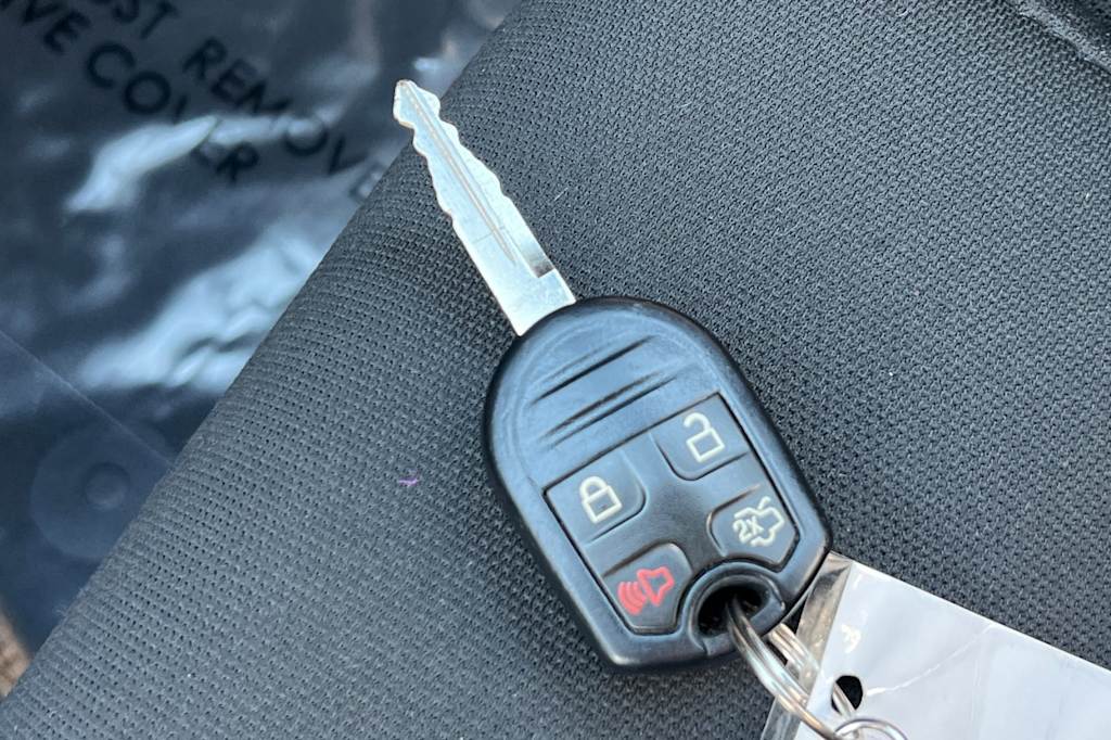 Thumbnail: 2014 Ford Mustang - 15