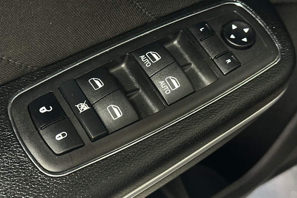 Thumbnail: 2023 Dodge Charger - 23