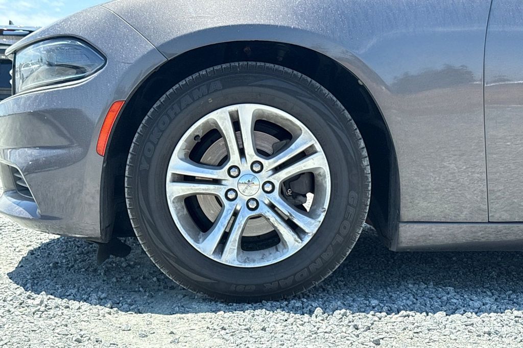 Thumbnail: 2015 Dodge Charger - 8
