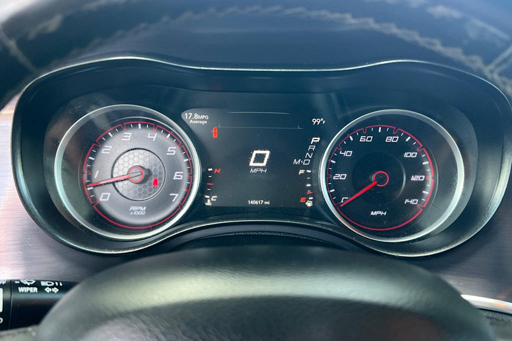 Thumbnail: 2015 Dodge Charger - 32