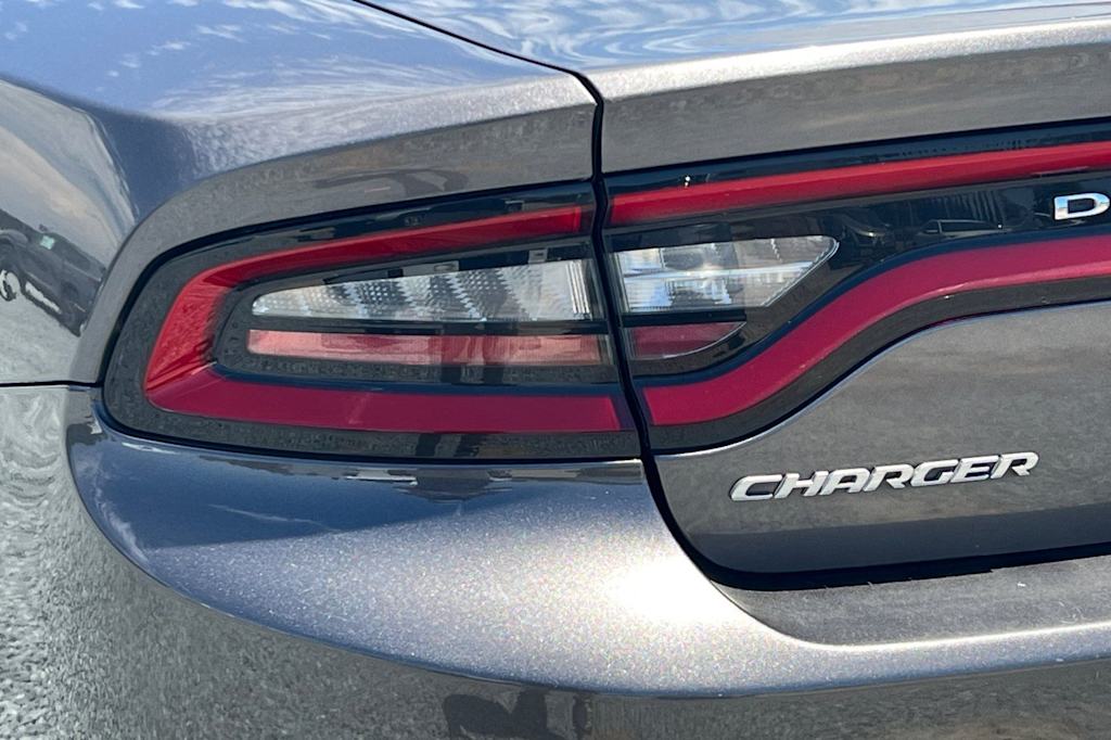 Thumbnail: 2015 Dodge Charger - 26