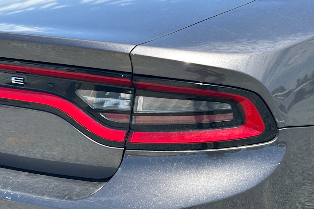 Thumbnail: 2015 Dodge Charger - 35