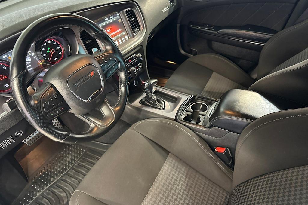 Thumbnail: 2021 Dodge Charger - 9