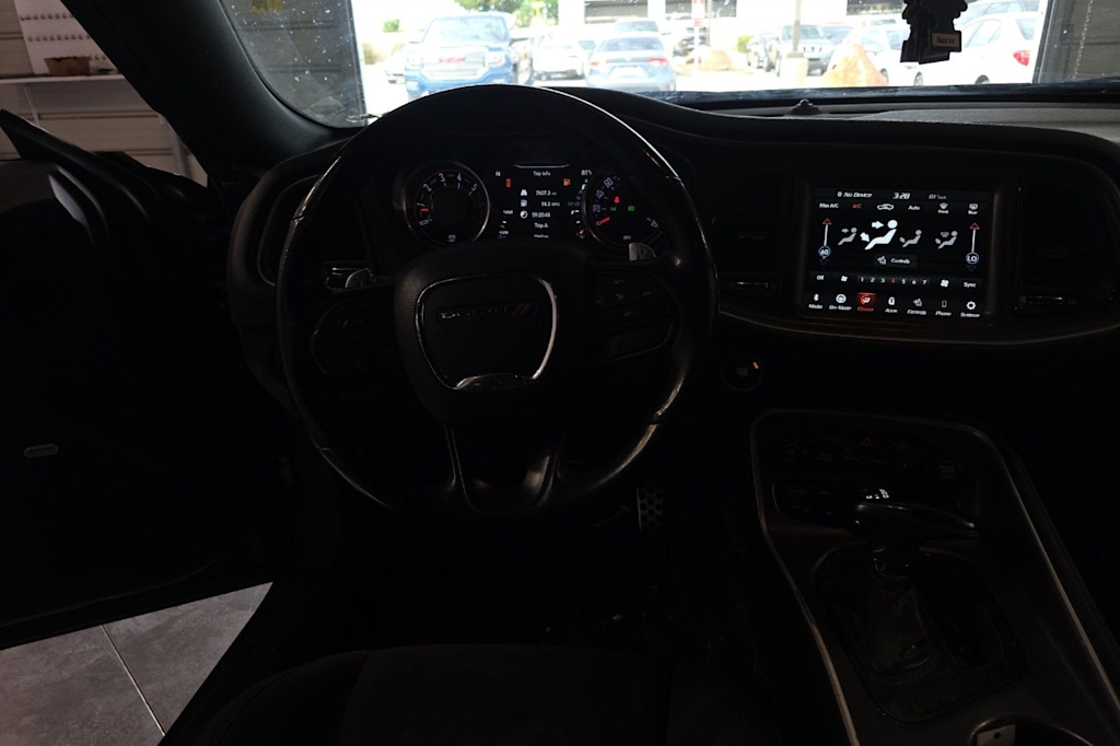 Thumbnail: 2020 Dodge Challenger - 11