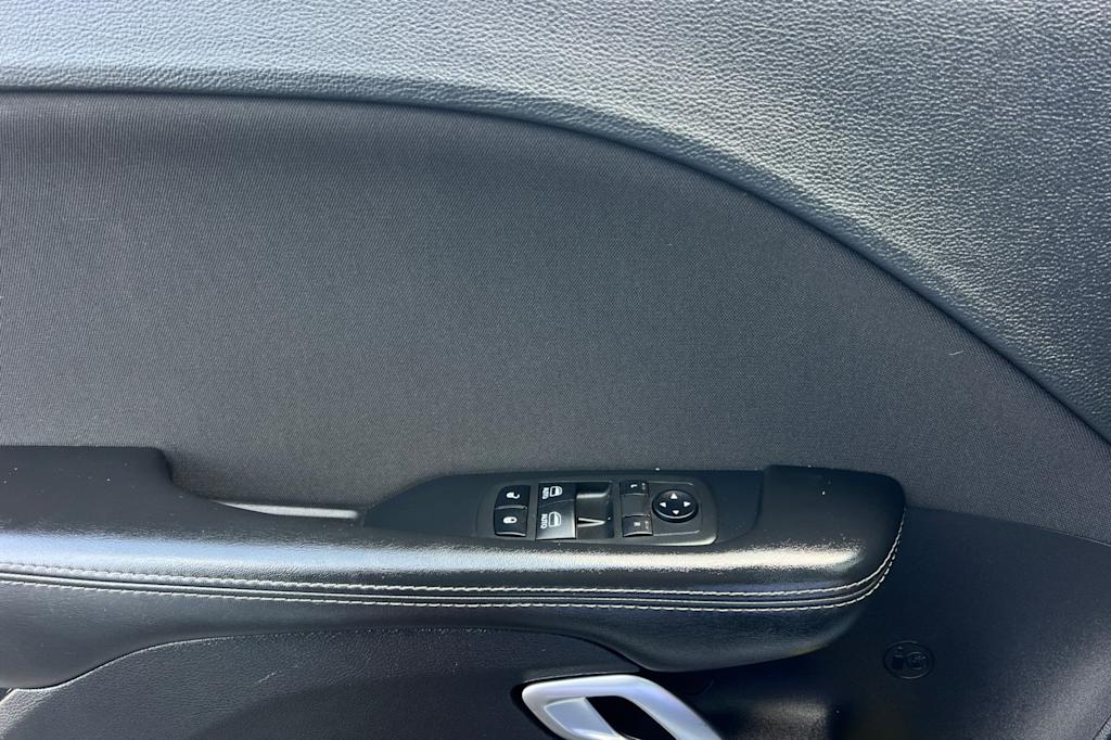 Thumbnail: 2019 Dodge Challenger - 21