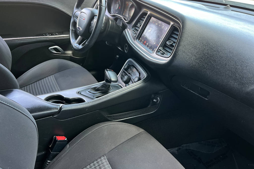 Thumbnail: 2019 Dodge Challenger - 12
