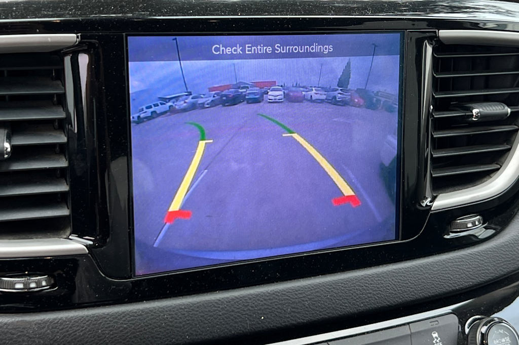 Thumbnail: 2017 Chrysler Pacifica - 26