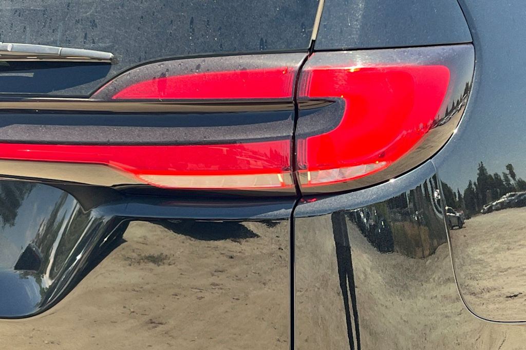 Thumbnail: 2024 Chrysler Pacifica - 37