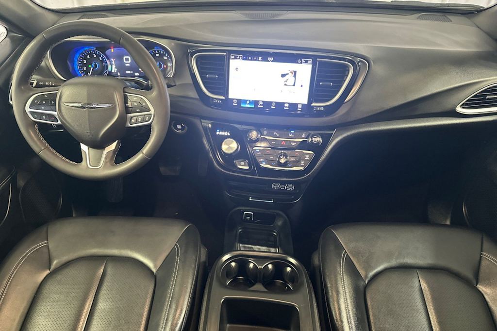 Thumbnail: 2025 Chrysler Pacifica - 2