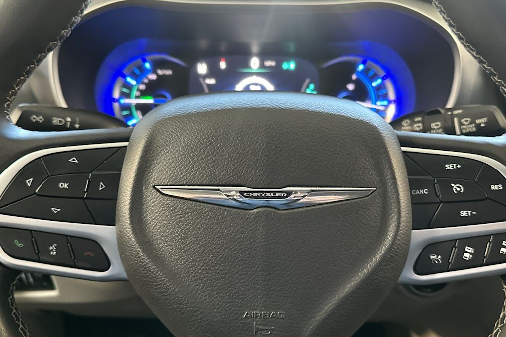Thumbnail: 2023 Chrysler Pacifica - 29