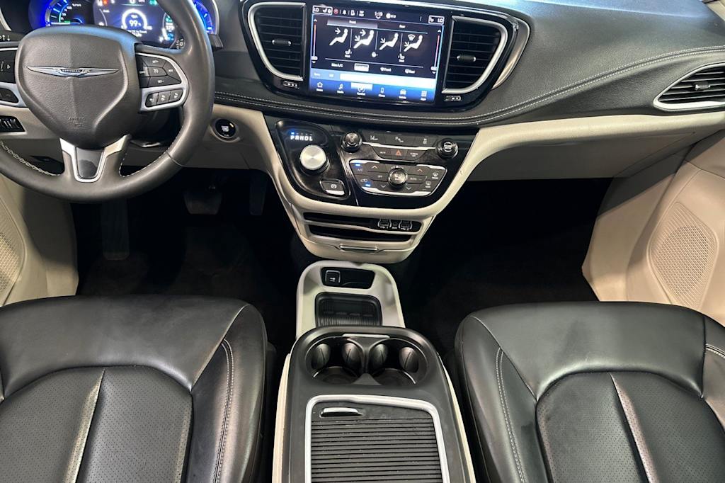 Thumbnail: 2023 Chrysler Pacifica - 2