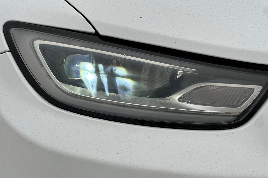 Thumbnail: 2022 Chrysler Pacifica - 36