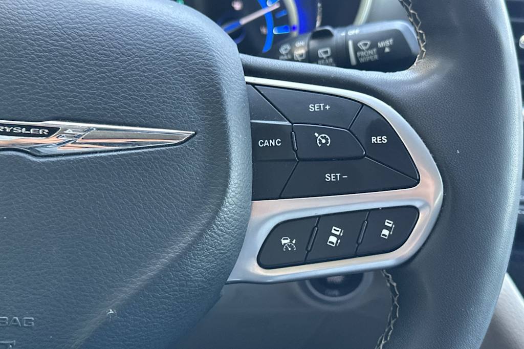 Thumbnail: 2024 Chrysler Pacifica - 29