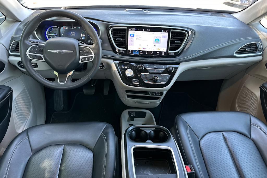 Thumbnail: 2024 Chrysler Pacifica - 2