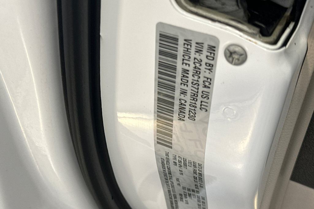 Thumbnail: 2024 Chrysler Pacifica - 14