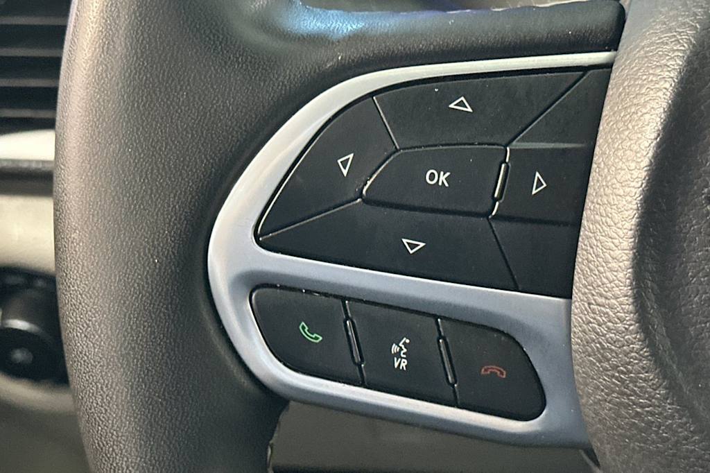 Thumbnail: 2024 Chrysler Pacifica - 33