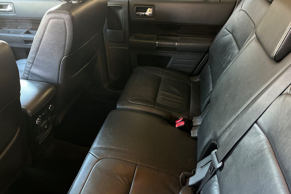 Thumbnail: 2014 Ford Flex - 11