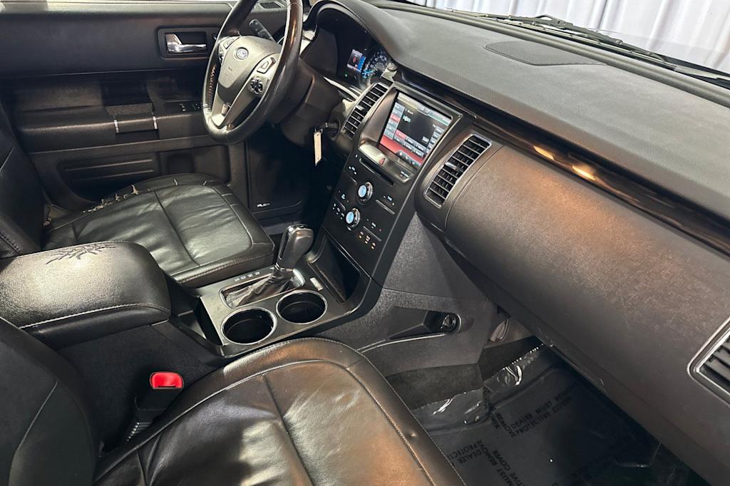 Thumbnail: 2014 Ford Flex - 12