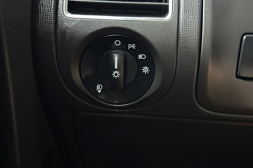 Thumbnail: 2014 Ford Flex - 32