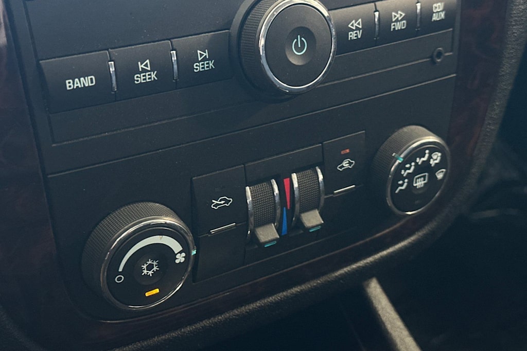 Thumbnail: 2013 Chevrolet Impala - 24
