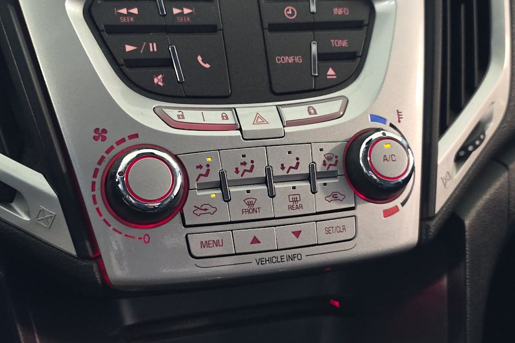 Thumbnail: 2014 GMC Terrain - 25