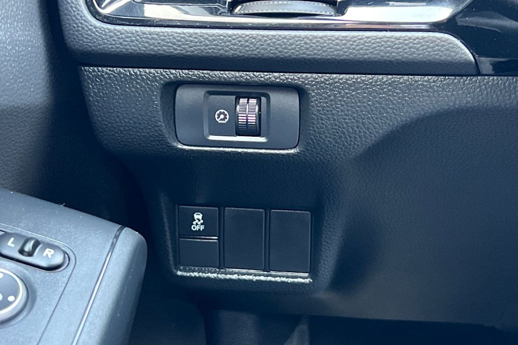 Thumbnail: 2025 Honda Civic - 32