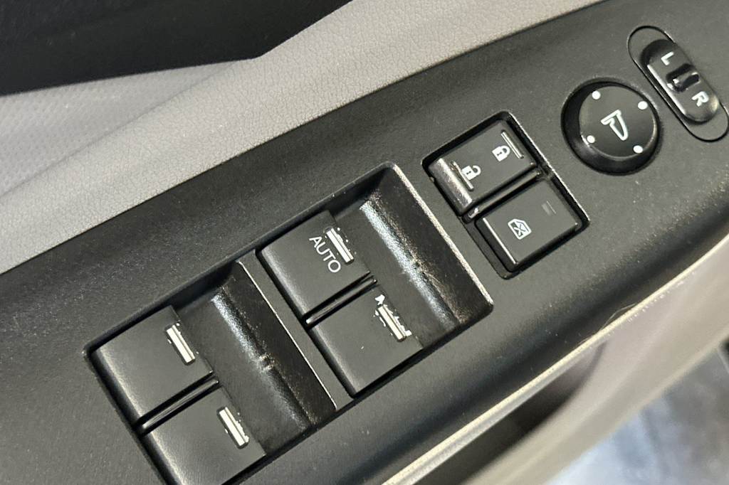 Thumbnail: 2013 Honda CR-V - 22
