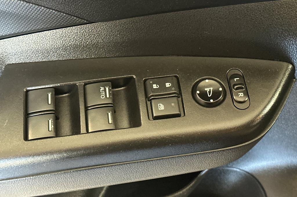 Thumbnail: 2016 Honda CR-V - 24