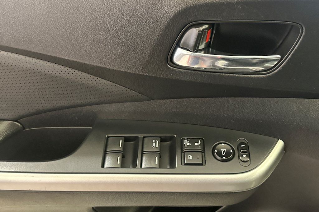 Thumbnail: 2016 Honda CR-V - 21