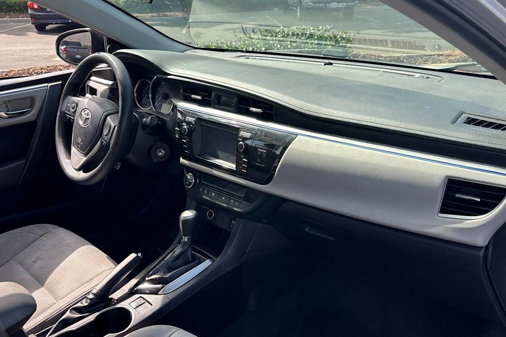 Thumbnail: 2016 Toyota Corolla - 12