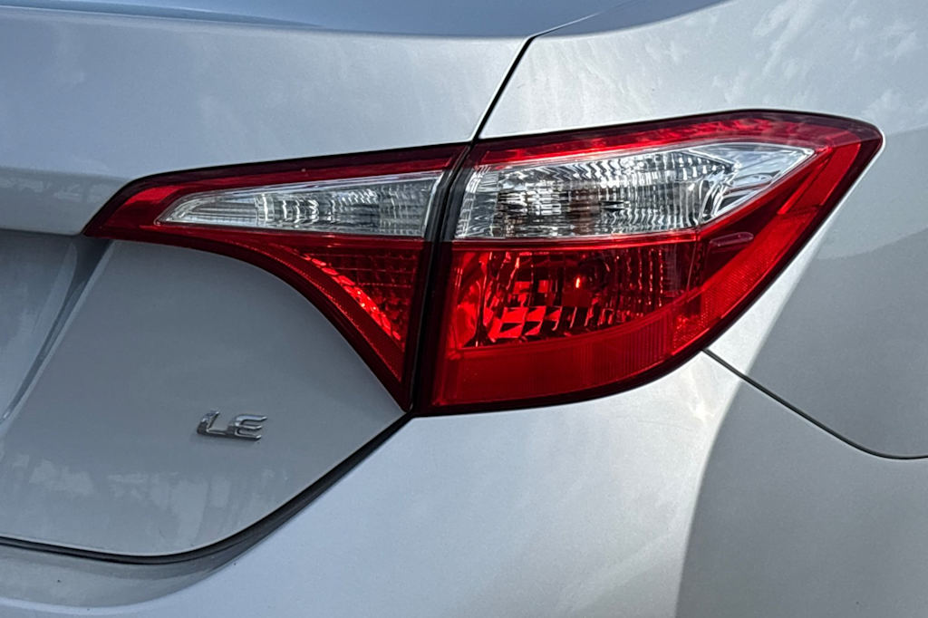 Thumbnail: 2016 Toyota Corolla - 22