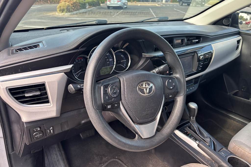 Thumbnail: 2016 Toyota Corolla - 9