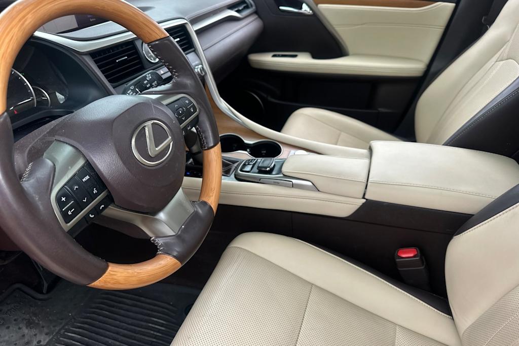 Thumbnail: 2019 Lexus RX - 9