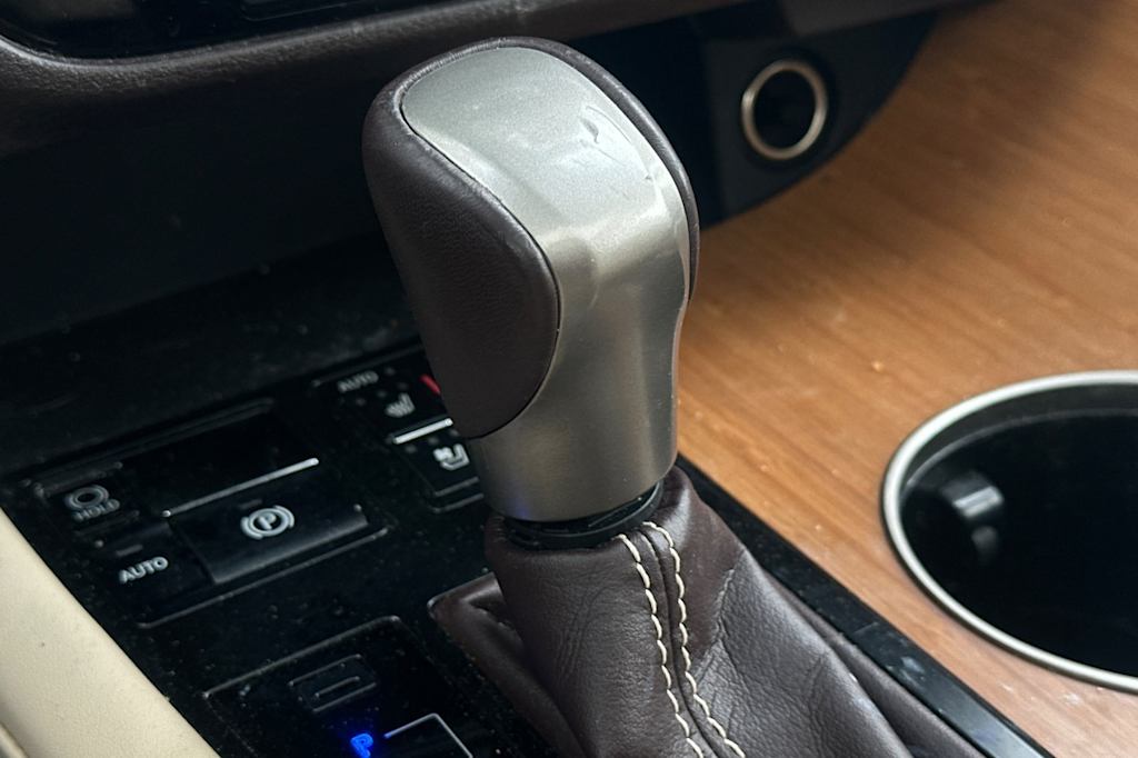 Thumbnail: 2019 Lexus RX - 15