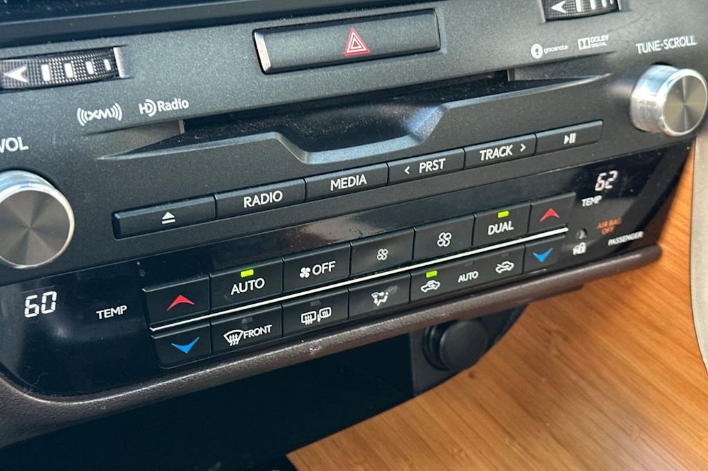 Thumbnail: 2019 Lexus RX - 27