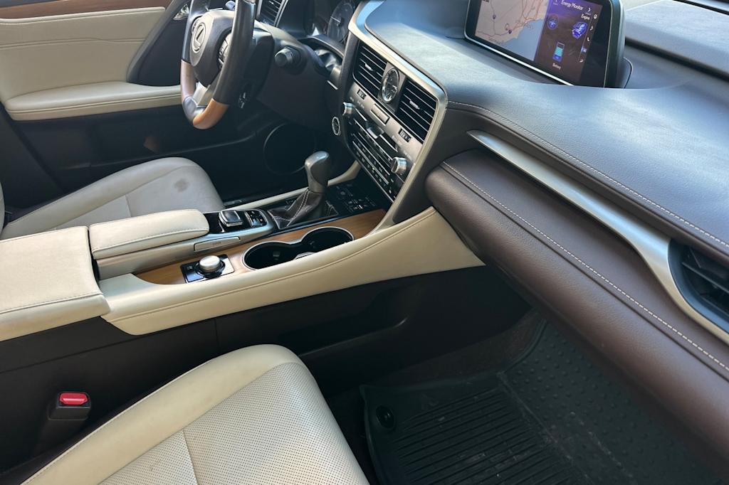 Thumbnail: 2019 Lexus RX - 13