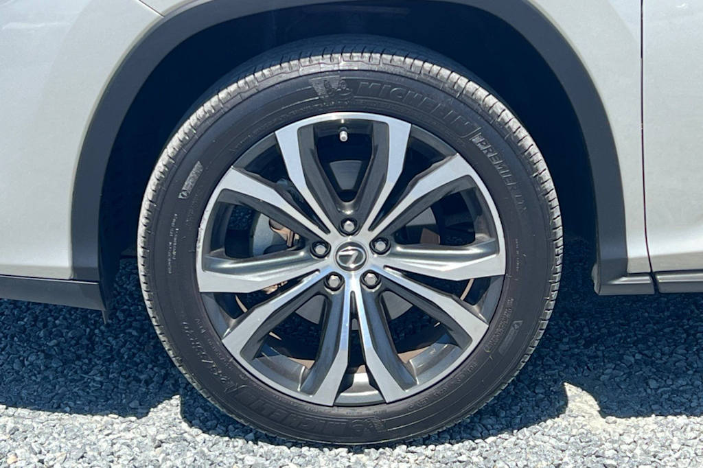 Thumbnail: 2020 Lexus RX - 8