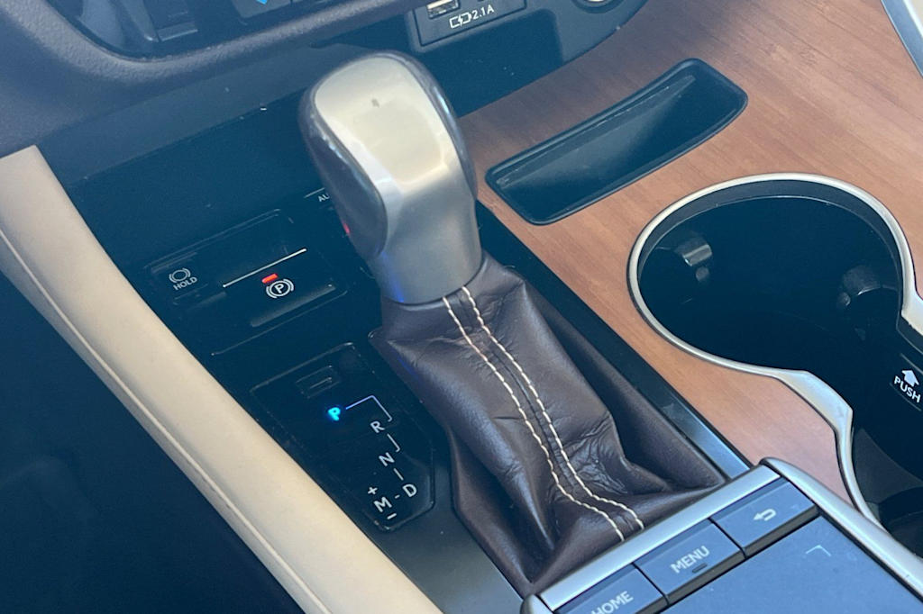 Thumbnail: 2020 Lexus RX - 14