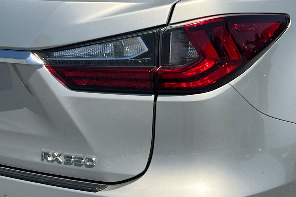 Thumbnail: 2020 Lexus RX - 22