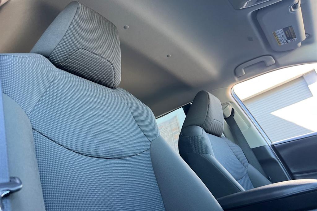 Thumbnail: 2024 Toyota RAV4 - 10