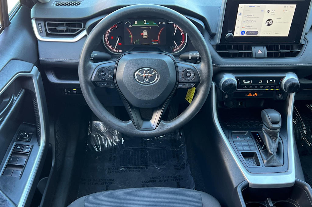 Thumbnail: 2024 Toyota RAV4 - 12